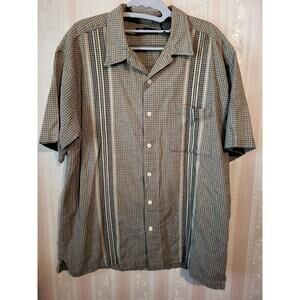 No Boundaries Mens Large Short Sleeve Button Shirt Khaki Black Check Pattern
